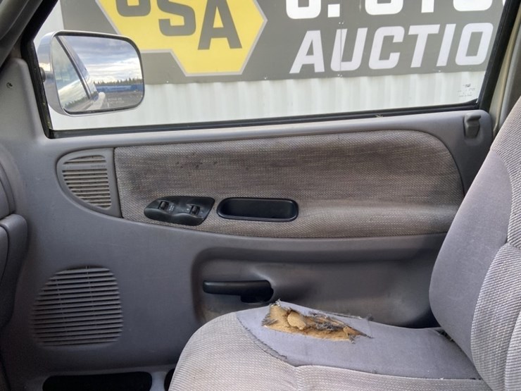 1997-dodge-ram-2500-image-18