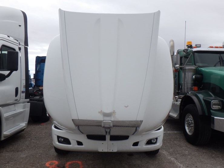 2014-kenworth-t660-image-27