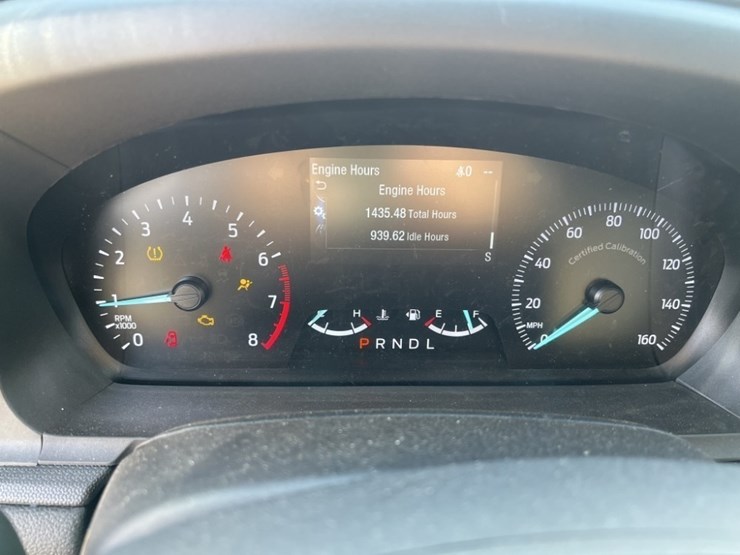 2024-ford-explorer-image-27