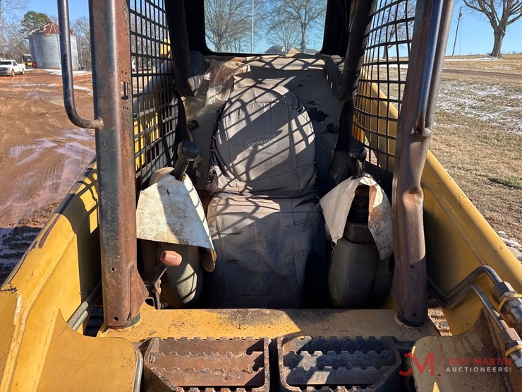 2003-caterpillar-277-image-14