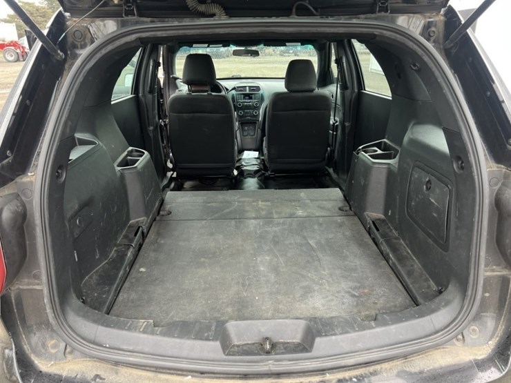 2017-ford-explorer-image-19