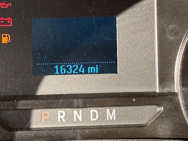 2022-ford-f450-xl-image-17