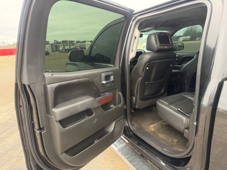 #428-•-2015-gmc-k1500-pickup-image-23