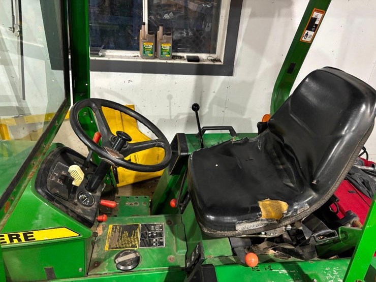 john-deere-855-image-2