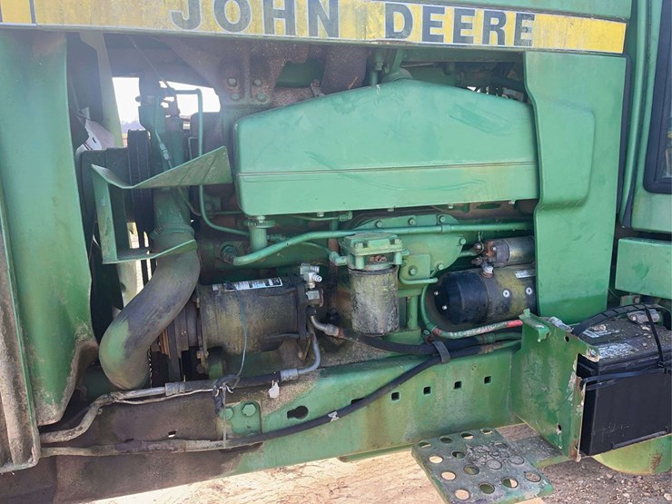 john-deere-4640-image-12