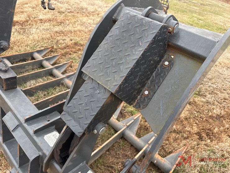 81"-brush-grappler-skid-steer-attachment-image-7