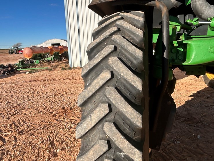 john-deere-4930-image-15