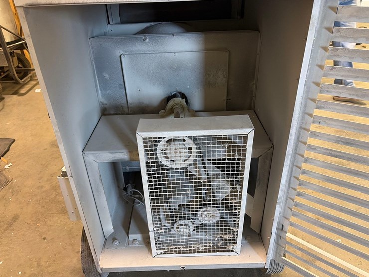 l.b.-white-premier-350df-heater-image-5