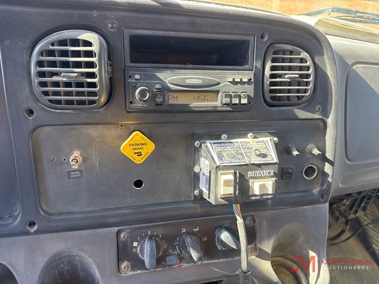 2003-caterpillar-3126-image-33