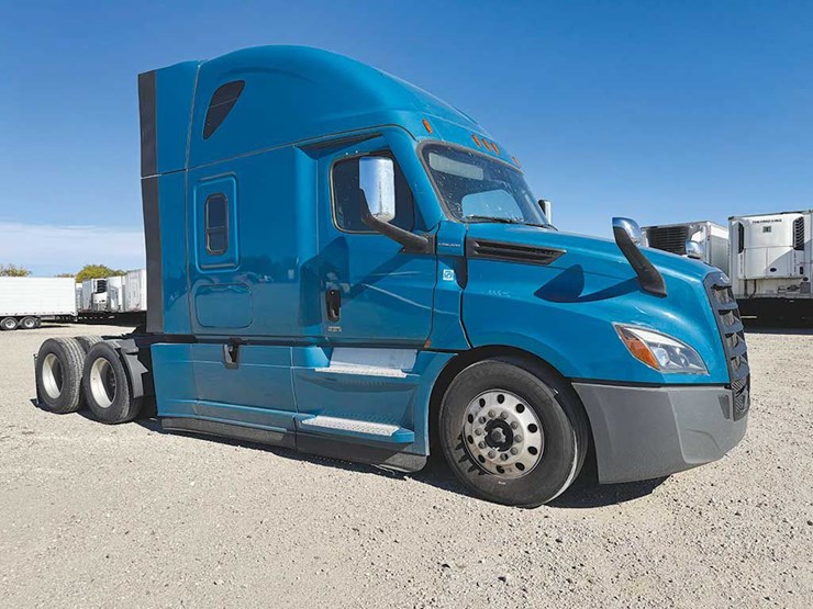 2023-freightliner-cascadia-126-image-1