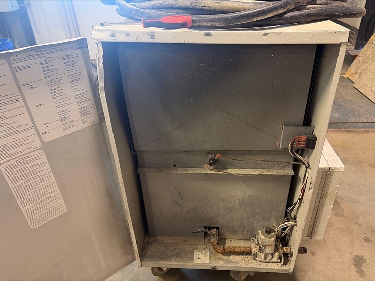 l.b-white-premier-350df-heater-image-6