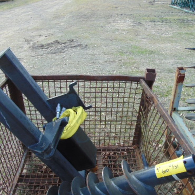 SKID STEER POST HOLE DIGGER ASSEMBLY W/ 9" AUGER