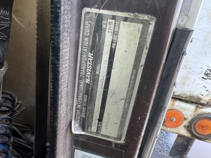 1990-international-4900-image-9