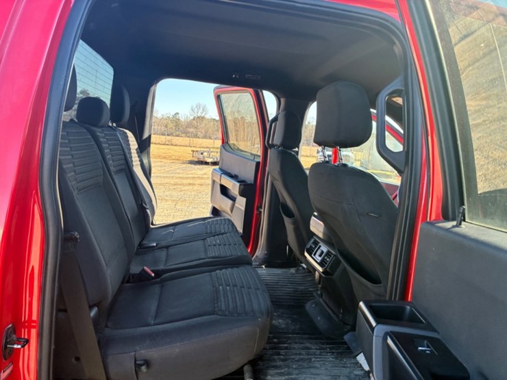 2022-ford-f150-image-9