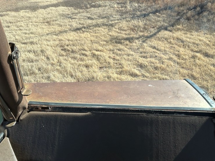 john-deere-4850-image-26