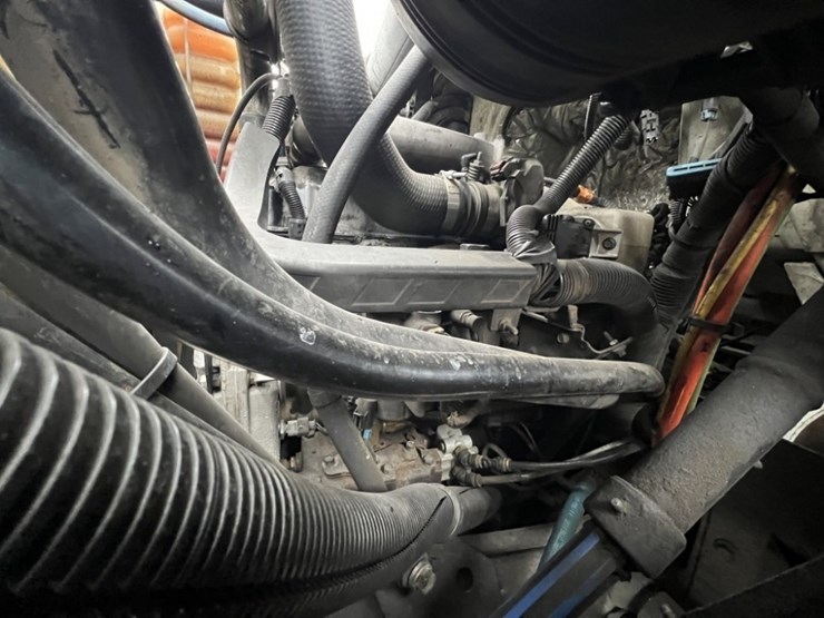 2012-international-570-image-12