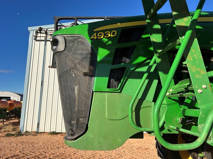 john-deere-4930-image-44