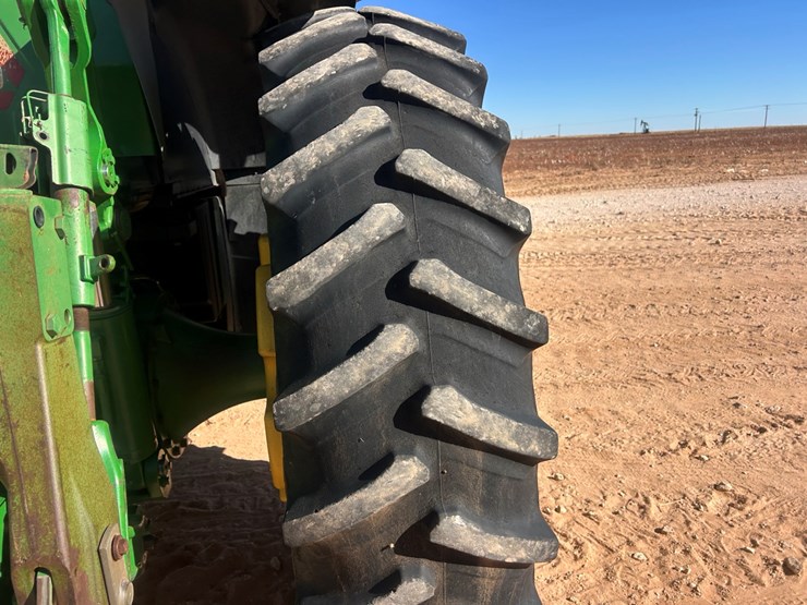 2004-john-deere-8420-image-11