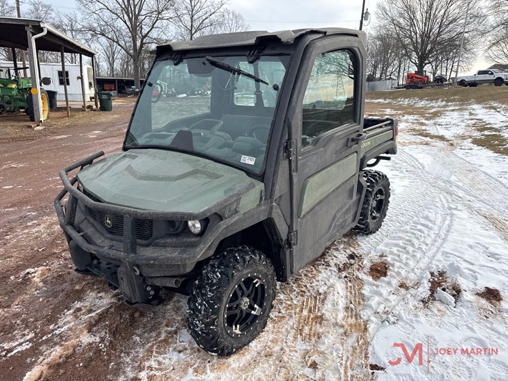 2019-john-deere-xuv-835m-utv-image-4