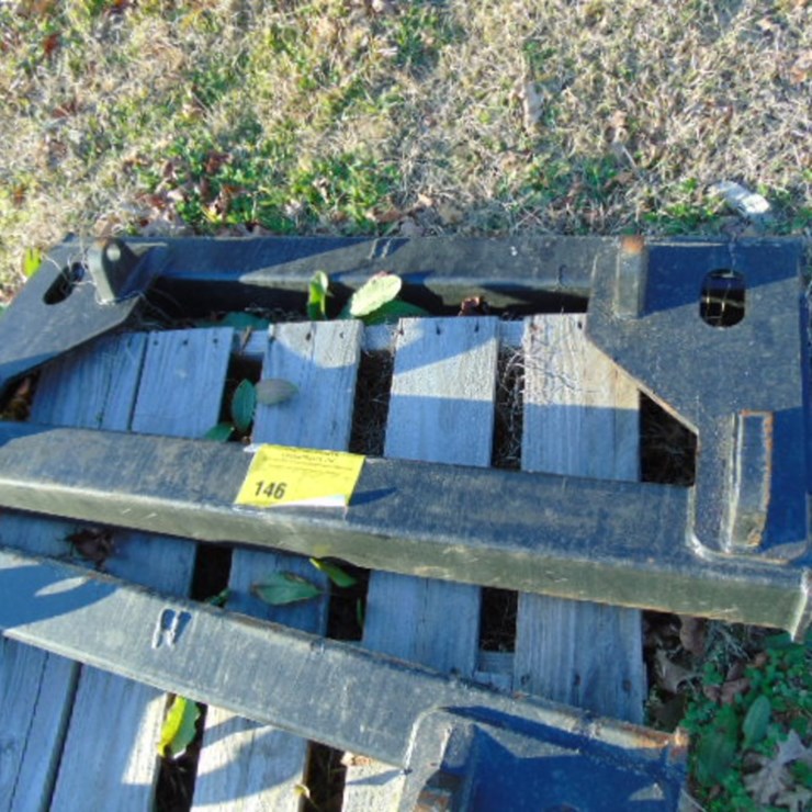 SQUARE TUBING GLOBAL ATTACHMENT PLATES