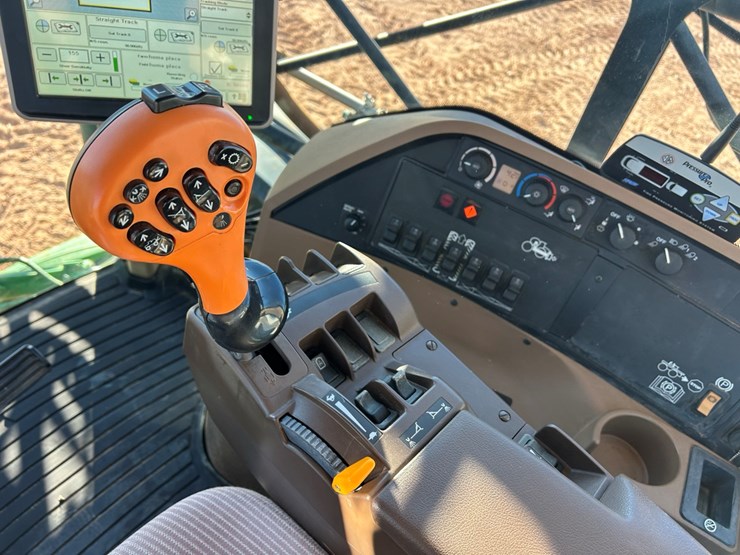 john-deere-4930-image-31