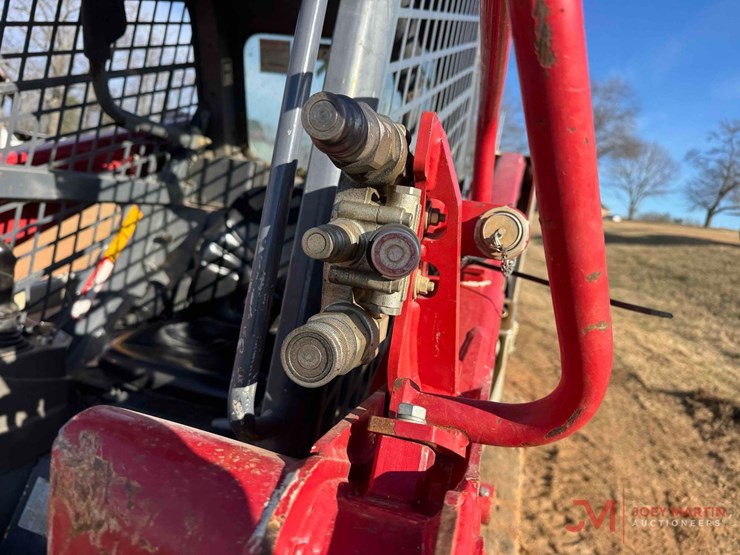 2022-takeuchi-tl6r-image-7