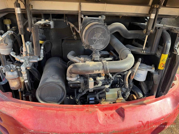 2019-takeuchi-tb230-image-16