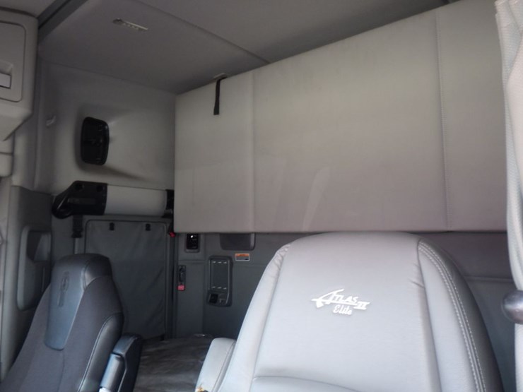 2020-kenworth-t680-image-20