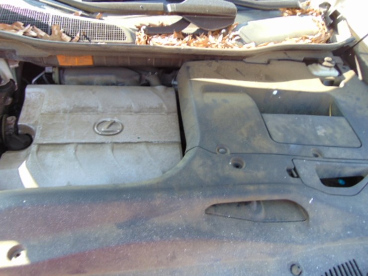 2013-lexus-rx350-image-9