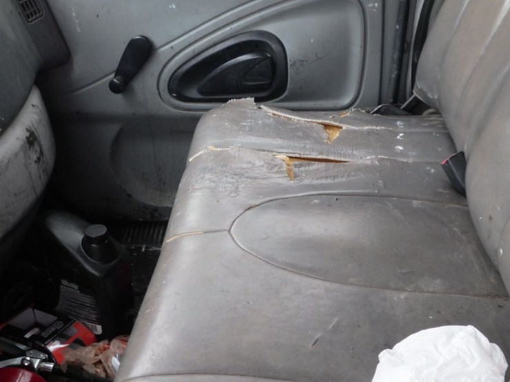 2003-international-durastar-4300-image-21