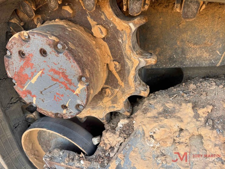 2022-takeuchi-tl6r-image-15