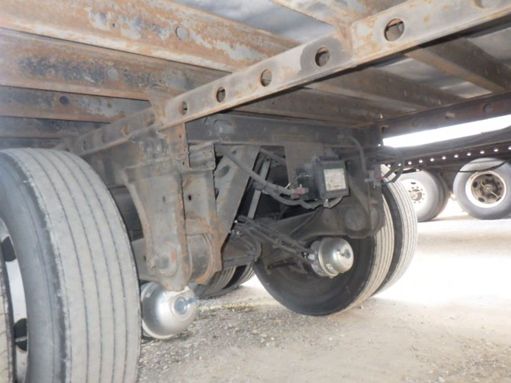 2017-utility-3000r-image-10