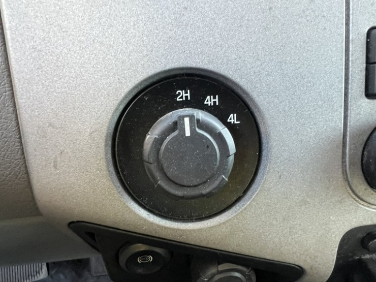 2016-ford-f250-sd-image-30