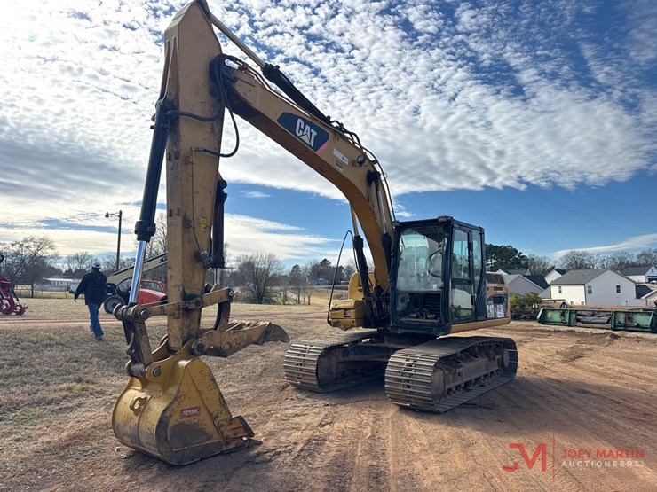 2010-caterpillar-315dl-image-2