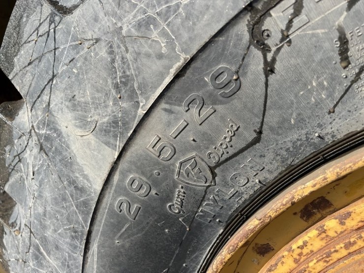 1985-caterpillar-621b-image-13