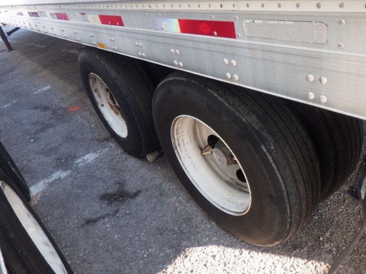 2022-utility-4000d-x-image-12