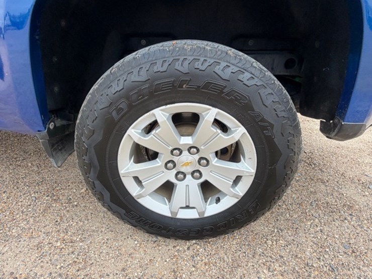 2019-chevrolet-colorado-image-12