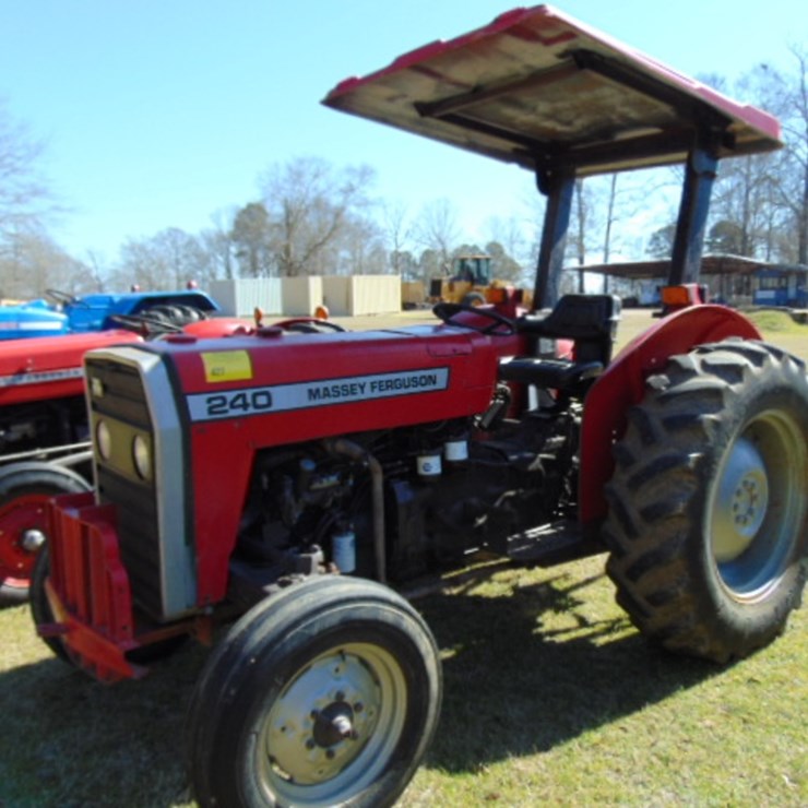 MASSEY-FERGUSON 240