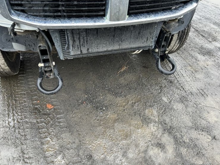 2009-dodge-ram-5500-image-55