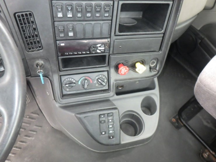 2016-international-prostar+122-image-16