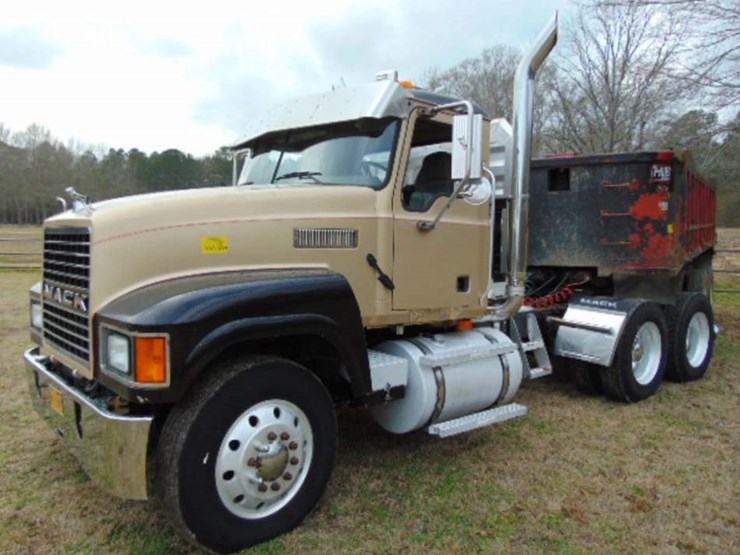 2006-mack-chn613-image-1