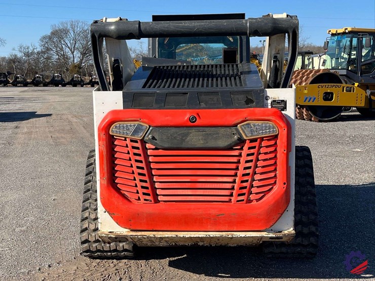 2024-bobcat-t86-image-23