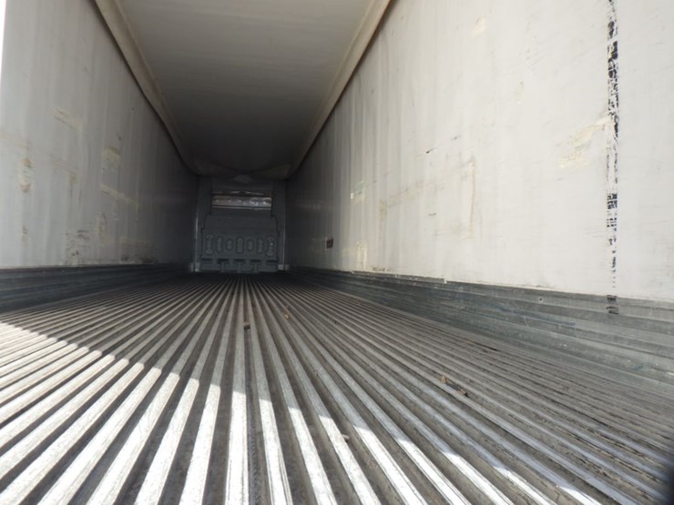 2017-utility-3000r-image-12