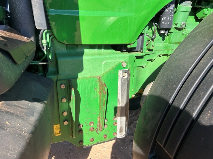 2004-john-deere-8420-image-16