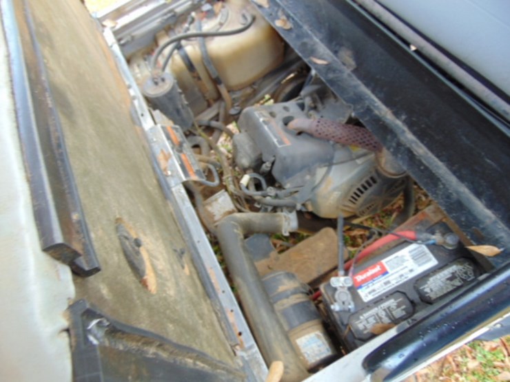 2017-club-car-carryall-300-image-7