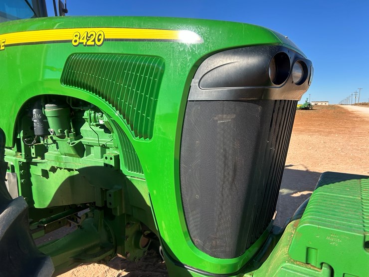 2004-john-deere-8420-image-18