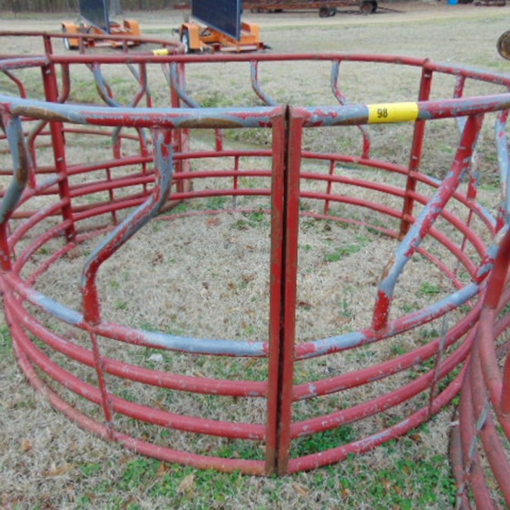 RED HAY RING