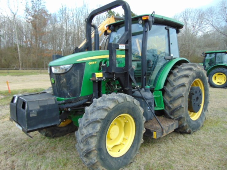 john-deere-6105e-image-1