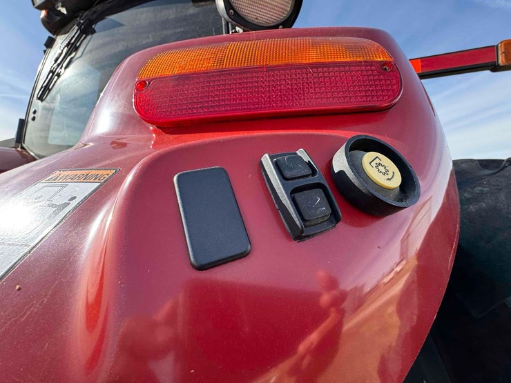 2010-case-ih-275-image-21