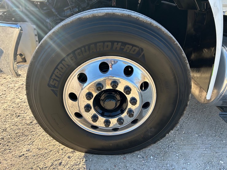 2013-international-durastar-4400-image-78